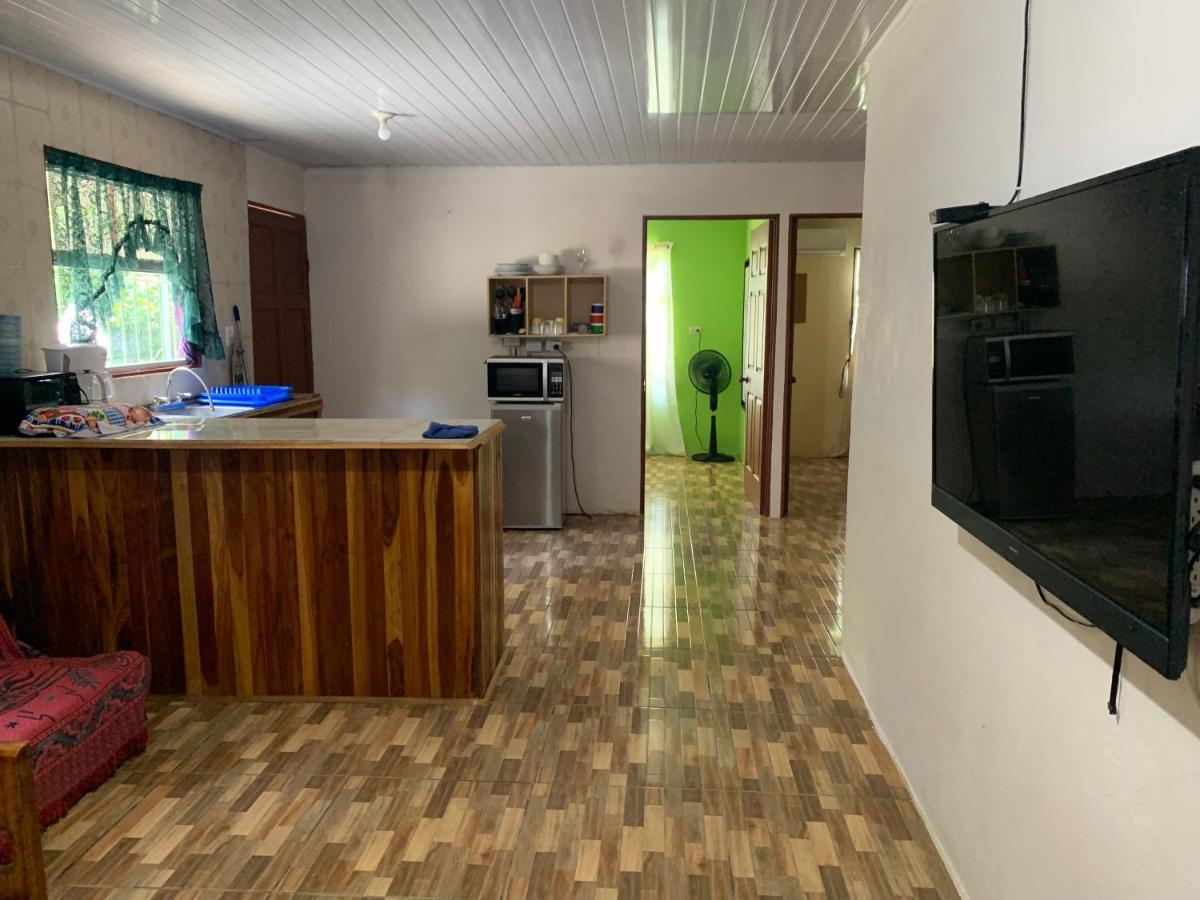 Alma Del Bosque Vacation Home And Apartments Quepos Ngoại thất bức ảnh