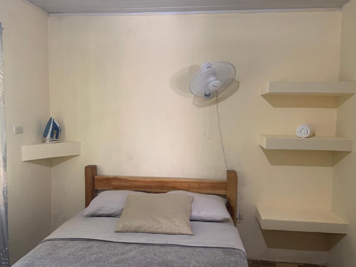 Alma Del Bosque Vacation Home And Apartments Quepos Ngoại thất bức ảnh