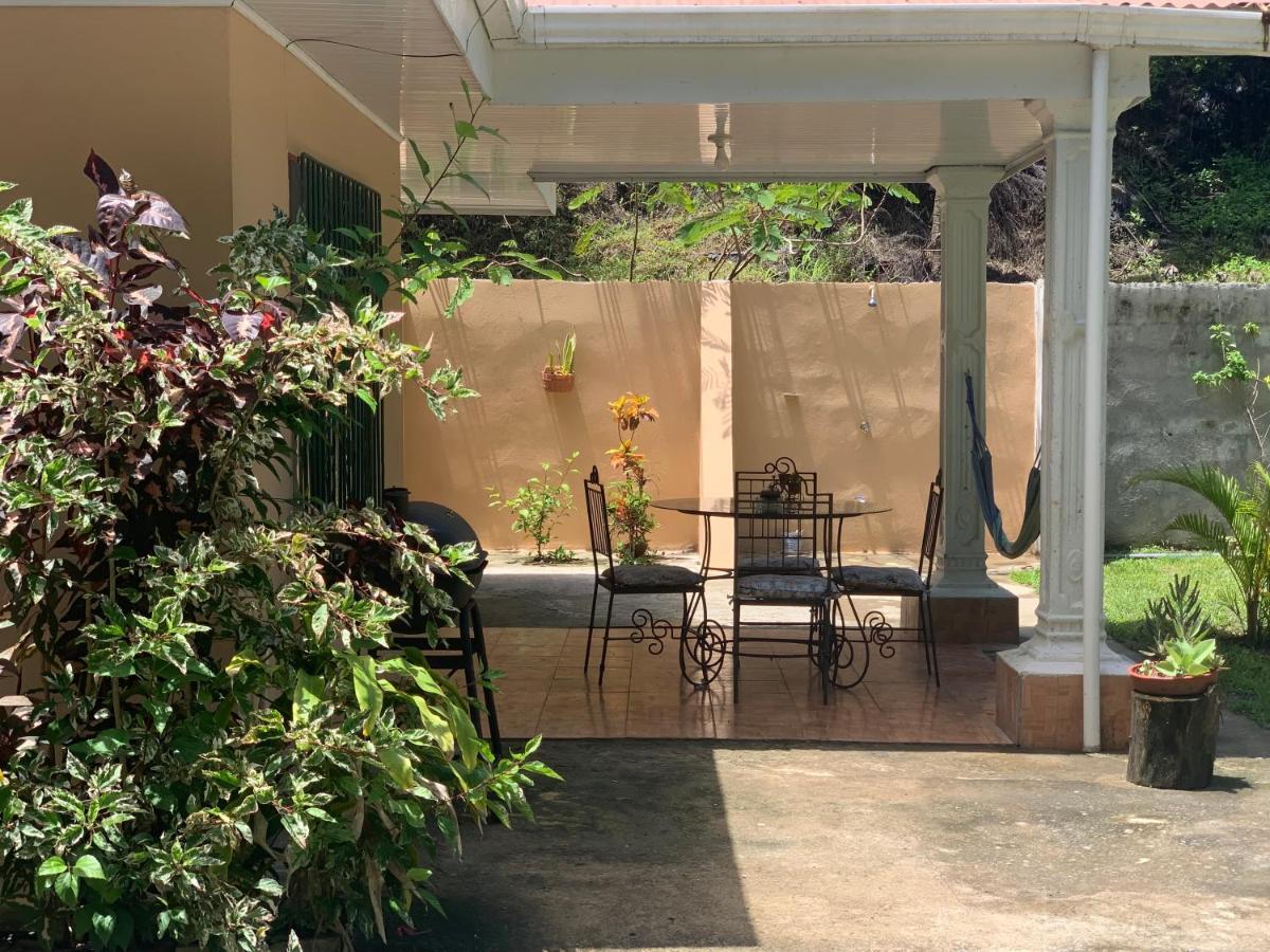 Alma Del Bosque Vacation Home And Apartments Quepos Ngoại thất bức ảnh